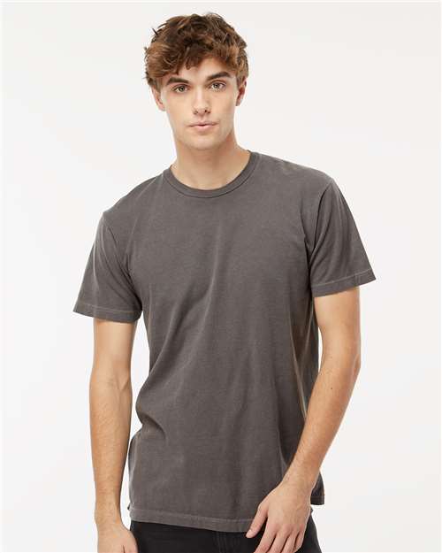 M&O - Unisex Vintage Garment-Dyed T-Shirt - 6500M